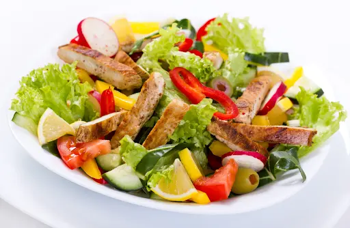 Zesty Grilled Chicken Salad-Delight